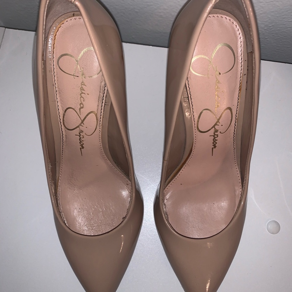 Heels - Picture 5 of 5